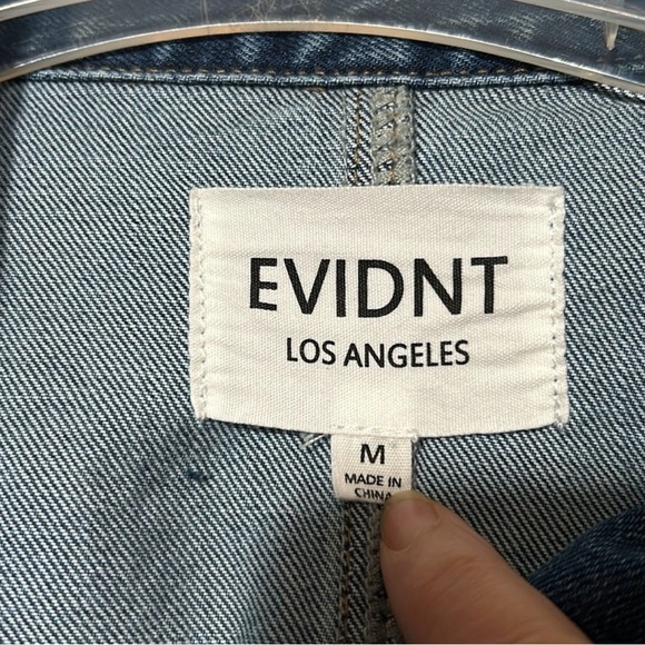 Evidnt Los Angeles Cropped Denim Jean Jacket Size Medium - Picture 6 of 8